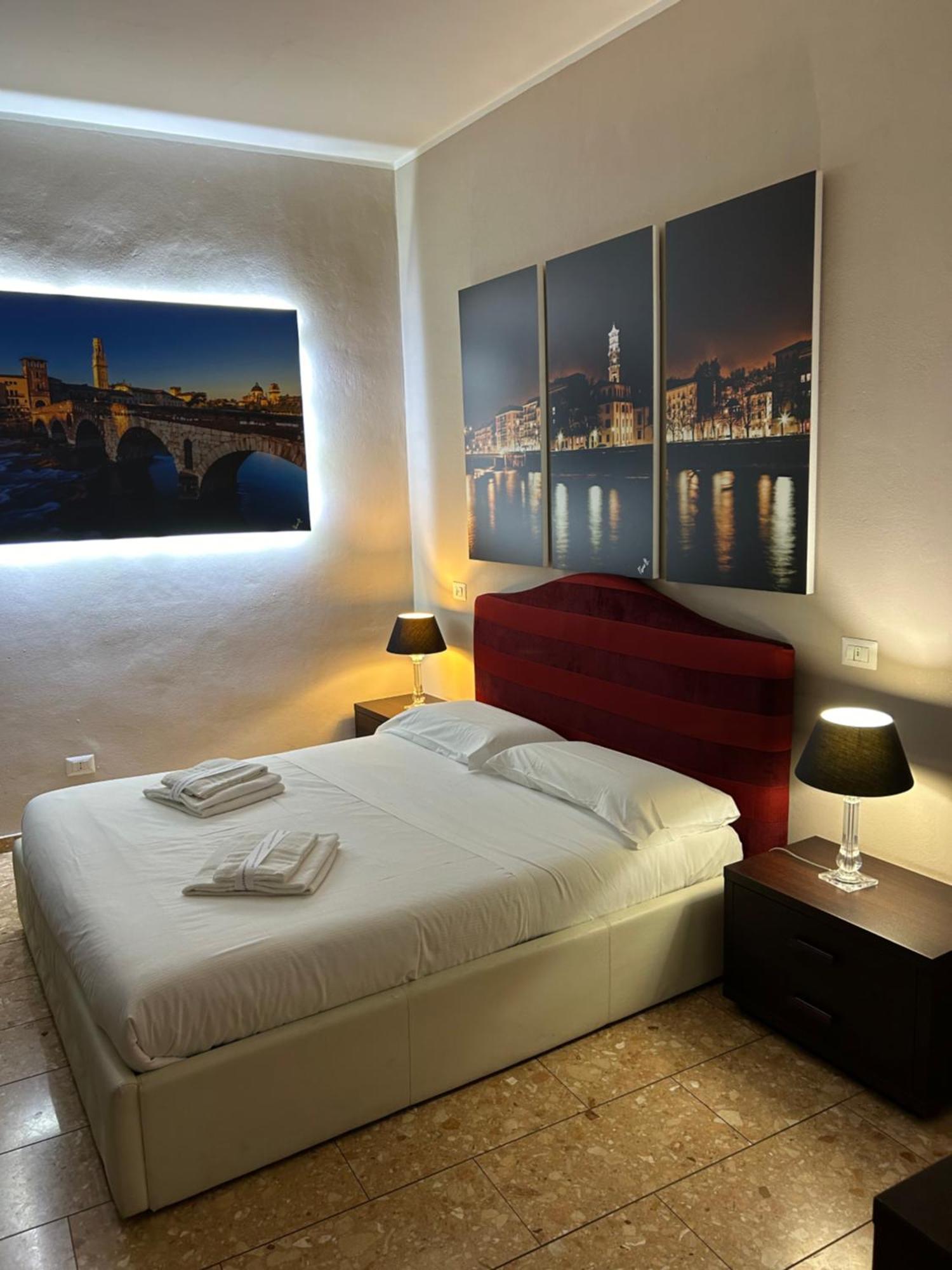 Residence Casanova Duomo Verona Exterior foto